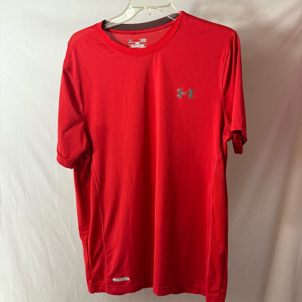 Under Armour Men's Bright Red Fitted Short Sleeve Shirt
